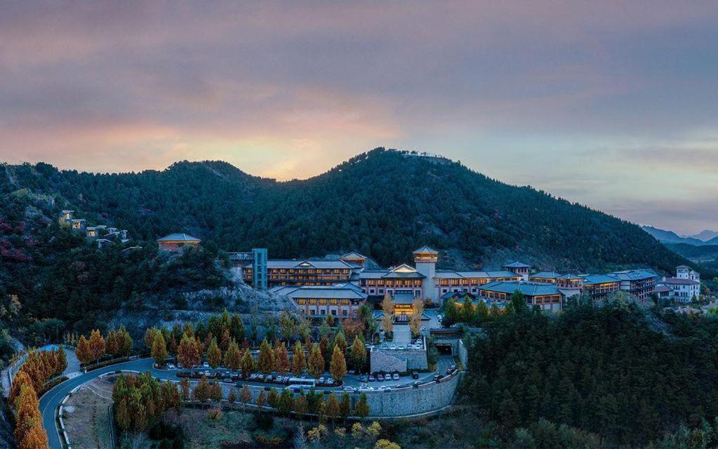 Grand Bay Hotel Beijing Xiaotangzhuang Exterior photo