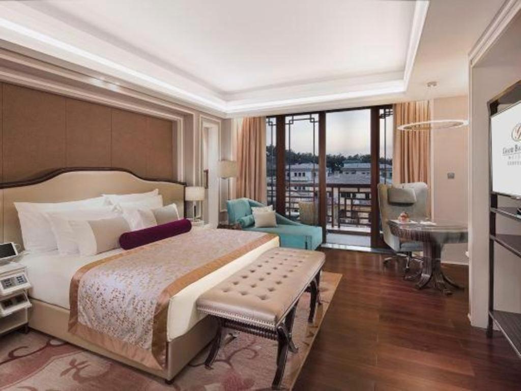 Grand Bay Hotel Beijing Xiaotangzhuang Exterior photo